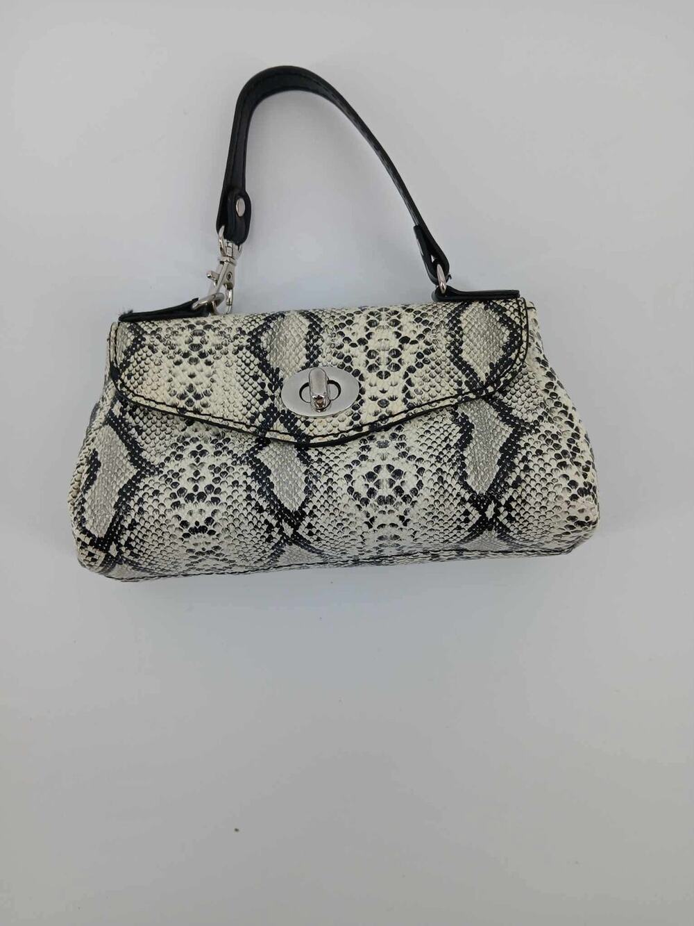 Doll accessories purse